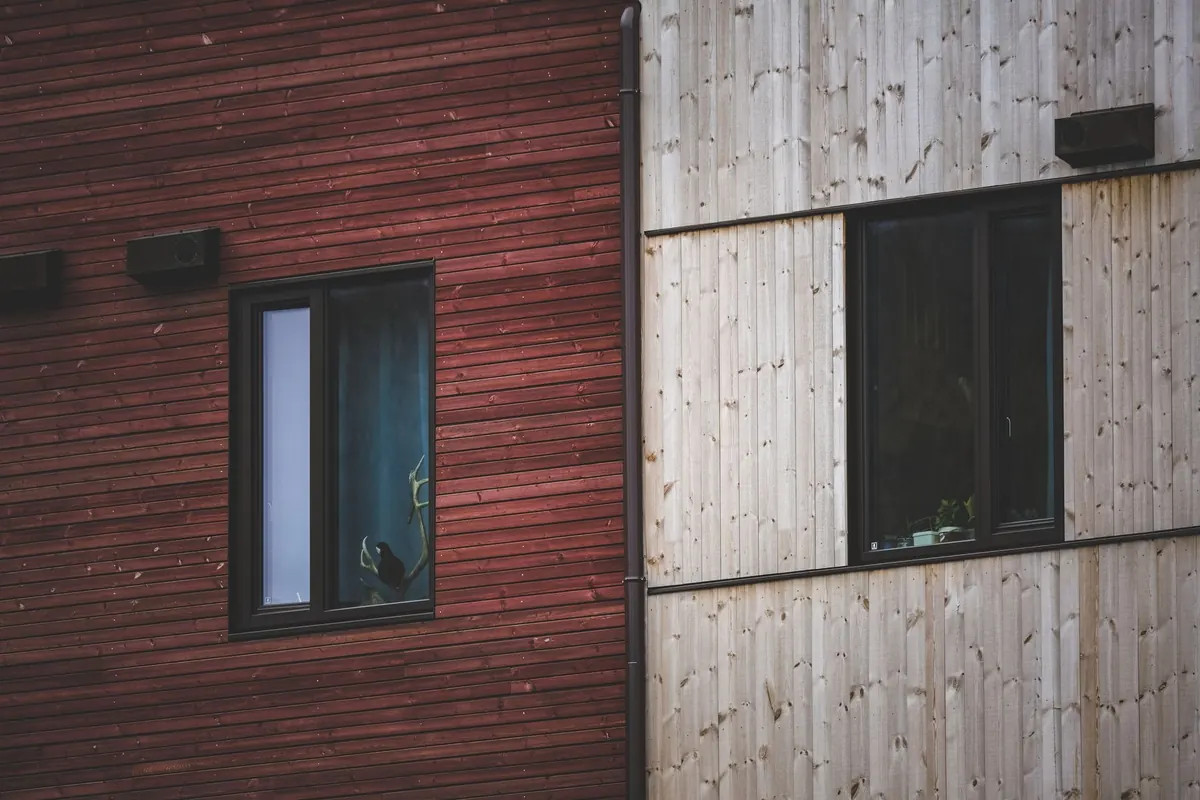 How to Install Cedar Weatherboard Cladding on a Garden Room